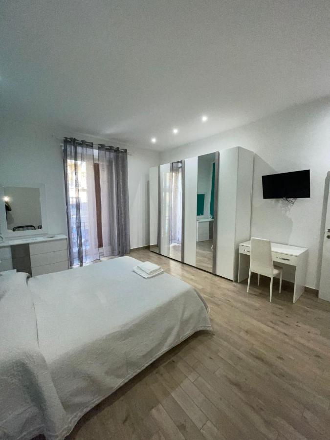 Dormire A Napoli Centro Holiday House Casa Vacanza Exteriér fotografie