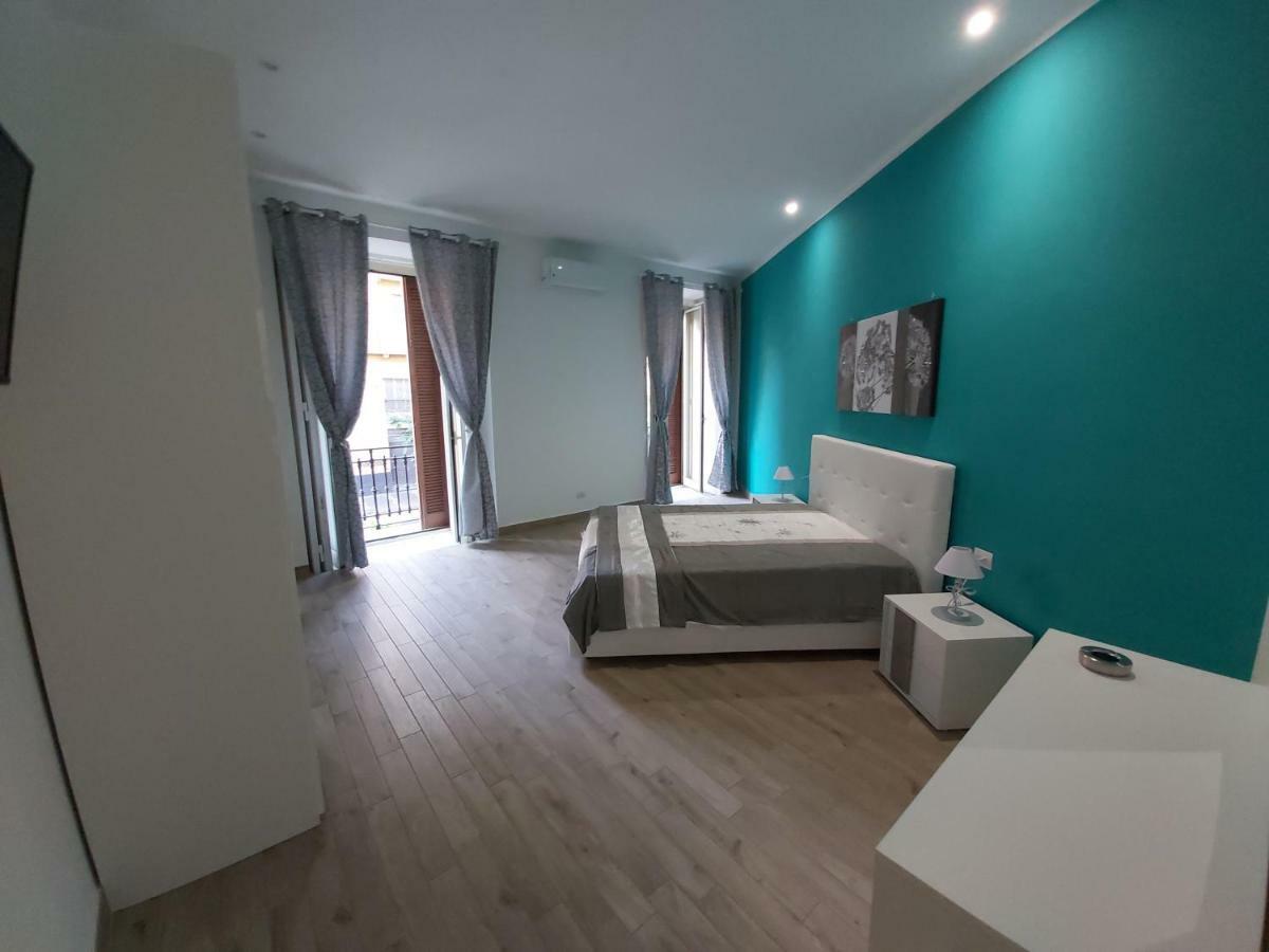 Dormire A Napoli Centro Holiday House Casa Vacanza Exteriér fotografie