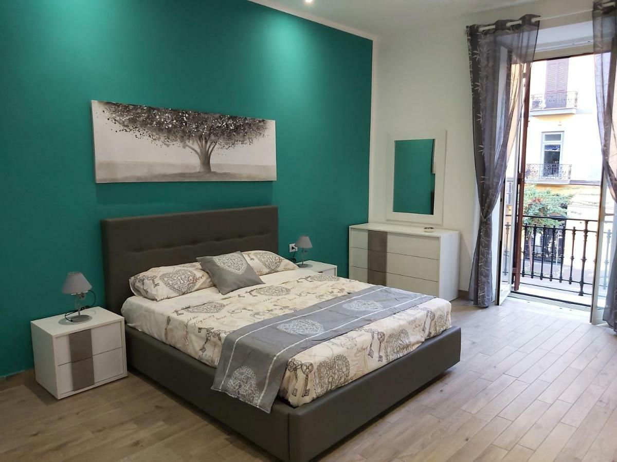 Dormire A Napoli Centro Holiday House Casa Vacanza Exteriér fotografie
